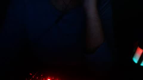 Snapshot of wellingtont chatting on 6, 10, 2025 wellingtont online show from 6, 10, 2025