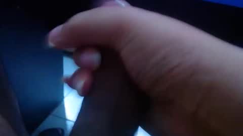 Snapshot of wellingtont chatting on 6, 10, 2025 wellingtont online show from 6, 10, 2025