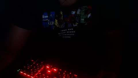 Snapshot of wellingtont chatting on 11, 10, 2025 wellingtont online show from 11, 10, 2025