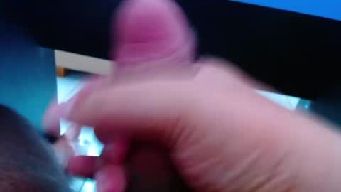 Snapshot of wellingtont chatting on 7, 4, 2026 wellingtont online show from 7, 4, 2026