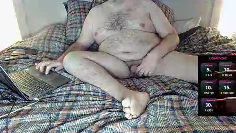Snapshot of welshladscott chatting on 5, 12, 2025 Scotty online show from 5, 12, 2025