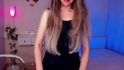Snapshot of wendifoster chatting on 5, 3, 2026 Wendi Foster online show from 5, 3, 2026