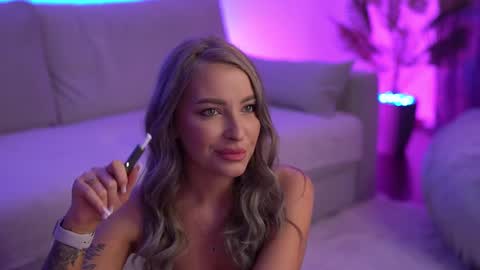 Snapshot of wendykaraa chatting on 22, 2, 2025 Wendy online show from 22, 2, 2025