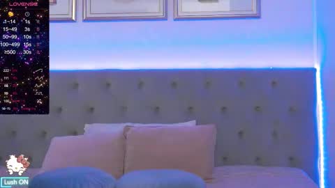 Snapshot of wendymay chatting on 7, 10, 2025 Wendy online show from 7, 10, 2025