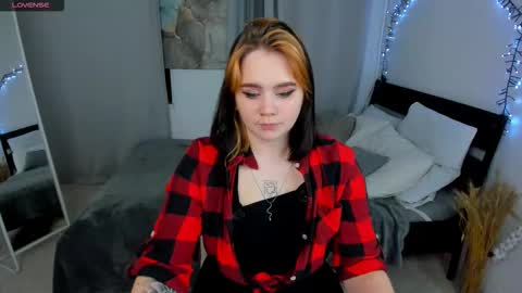 Snapshot of wendyycandy chatting on 6, 10, 2025 wendyycandy online show from 6, 10, 2025