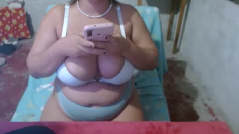 kitty online show from 27, 10, 2025