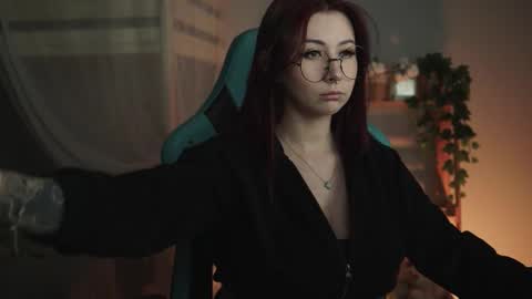 little girl who is always rightLisa online show from 22, 9, 2025