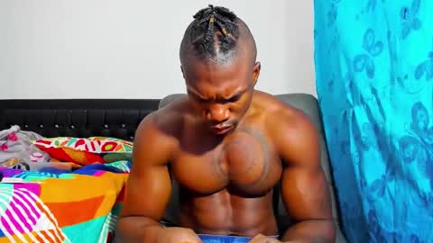 Snapshot of wesleymuscle chatting on 21, 2, 2025 wesleymuscle online show from 21, 2, 2025