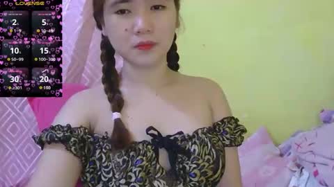 Snapshot of wet_hornypussy chatting on 25, 11, 2025 wet hornypussy online show from 25, 11, 2025