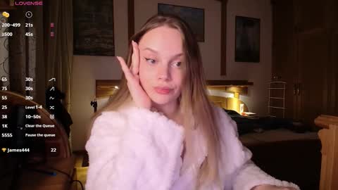 Lana online show from 7, 11, 2025