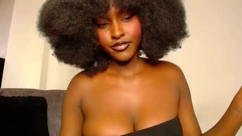 Macey online show from 9, 2, 2025