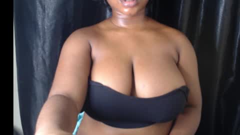 Snapshot of wet_xxpussy55 chatting on 14, 12, 2025 Sonia online show from 14, 12, 2025