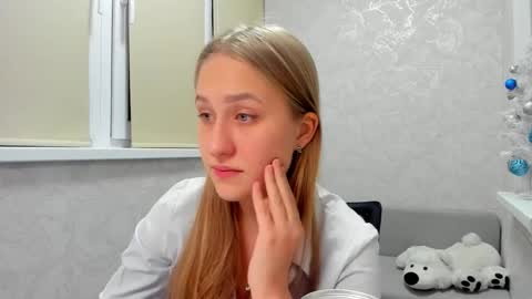 Snapshot of wetcrybaby chatting on 13, 12, 2024 Sonya online show from 13, 12, 2024