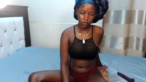Snapshot of wetherbitch chatting on 30, 7, 2026 Wet online show from 30, 7, 2026