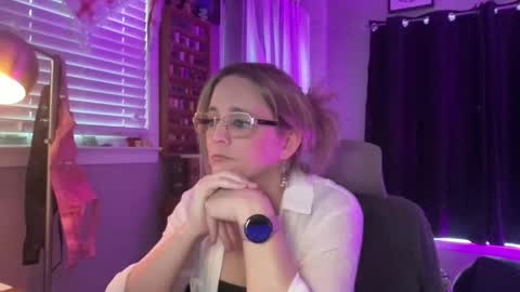 WetRainbows online show from 14, 2, 2026