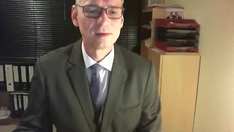 Snapshot of wetsuitedman chatting on 15, 1, 2026 Franz online show from 15, 1, 2026