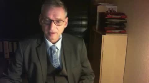 Snapshot of wetsuitedman chatting on 17, 1, 2026 Franz online show from 17, 1, 2026