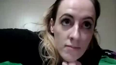 Whatsheralias online show from 9, 2, 2026