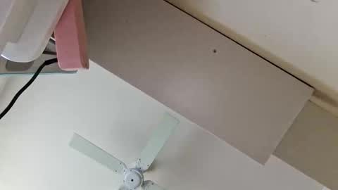 Snapshot of whaturfamous765 chatting on 31, 10, 2025 whaturfamous765 online show from 31, 10, 2025