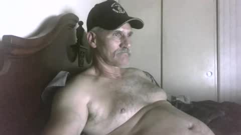 wheenidude online show from 11, 5, 2026