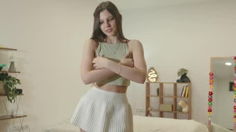 Naomi online show from 3, 5, 2026