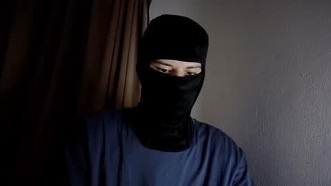 whispero_o online show from 9, 1, 2026