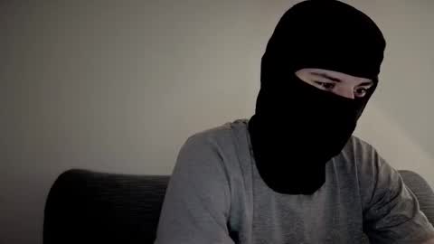 whispero_o online show from 19, 1, 2026