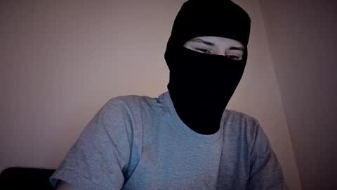 whispero_o online show from 3, 2, 2026