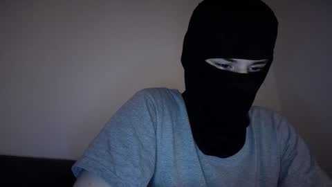 whispero_o online show from 4, 2, 2026