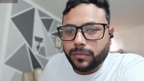 Snapshot of whispers_caplan chatting on 23, 2, 2026 yors online show from 23, 2, 2026