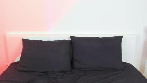 Bella online show from 3, 10, 2025