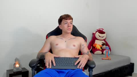 Camilo R online show from 8, 2, 2025