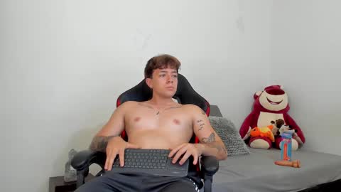 Camilo R online show from 7, 3, 2025