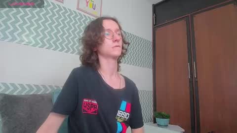 Snapshot of white_king4 chatting on 7, 10, 2025 white_king4 online show from 7, 10, 2025