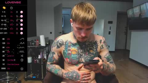 Snapshot of white_king999 chatting on 4, 2, 2025 Max online show from 4, 2, 2025