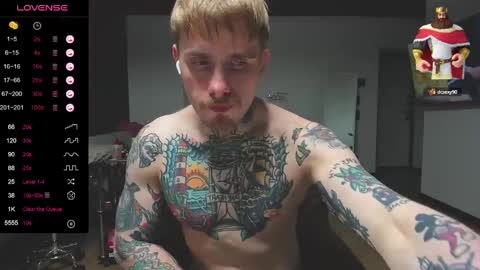 Snapshot of white_king999 chatting on 16, 2, 2025 Max online show from 16, 2, 2025