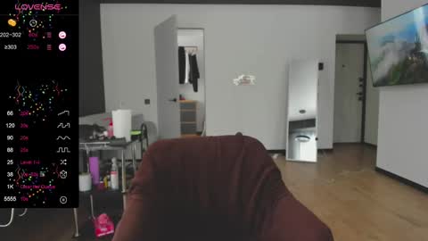 Snapshot of white_king999 chatting on 20, 2, 2025 Max online show from 20, 2, 2025