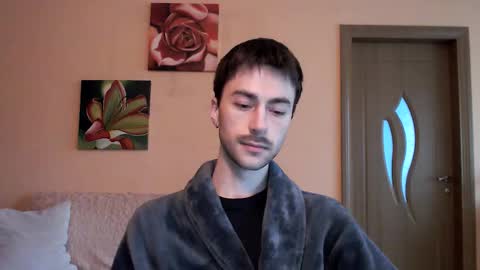 Tom online show from 7, 10, 2025