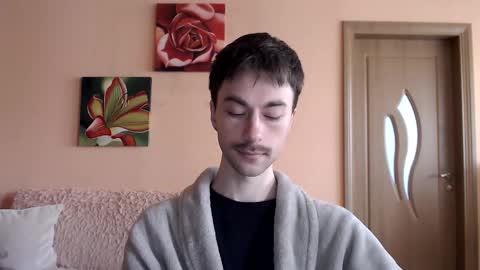 Tom online show from 5, 3, 2026