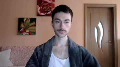 Snapshot of white_sport chatting on 10, 4, 2026 Tom online show from 10, 4, 2026