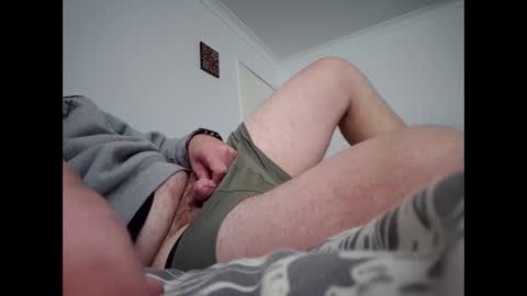 whiteboi9284 online show from 17, 9, 2025