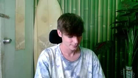 Snapshot of whiteboyinasia chatting on 23, 9, 2025 Christian online show from 23, 9, 2025