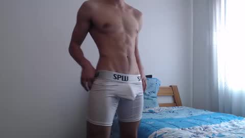Snapshot of whiteboymask chatting on 7, 3, 2025 Whiteboymask online show from 7, 3, 2025