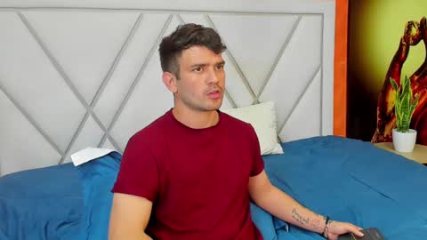 Snapshot of whitedylan9 chatting on 19, 2, 2025 Dylan white online show from 19, 2, 2025