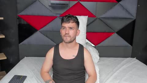 Snapshot of whitedylan9 chatting on 5, 3, 2025 Dylan white online show from 5, 3, 2025
