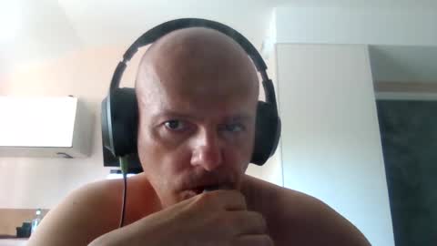 Snapshot of whiteeaglesrb chatting on 14, 7, 2026 whiteeaglesrb online show from 14, 7, 2026