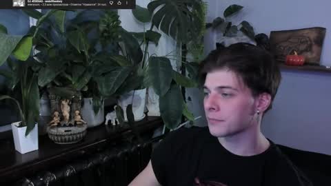 Gus online show from 18, 11, 2025