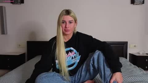 Snapshot of whiteflower_x0 chatting on 13, 1, 2026 ASK ME online show from 13, 1, 2026