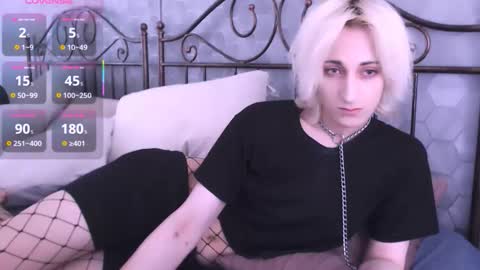 Snapshot of whitenyx chatting on 29, 10, 2025 Nyx online show from 29, 10, 2025