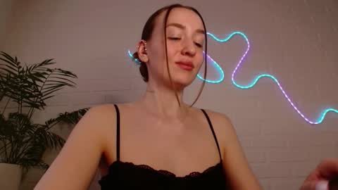 You wont find me here on Saturdays and Sundays  online show from 20, 3, 2026